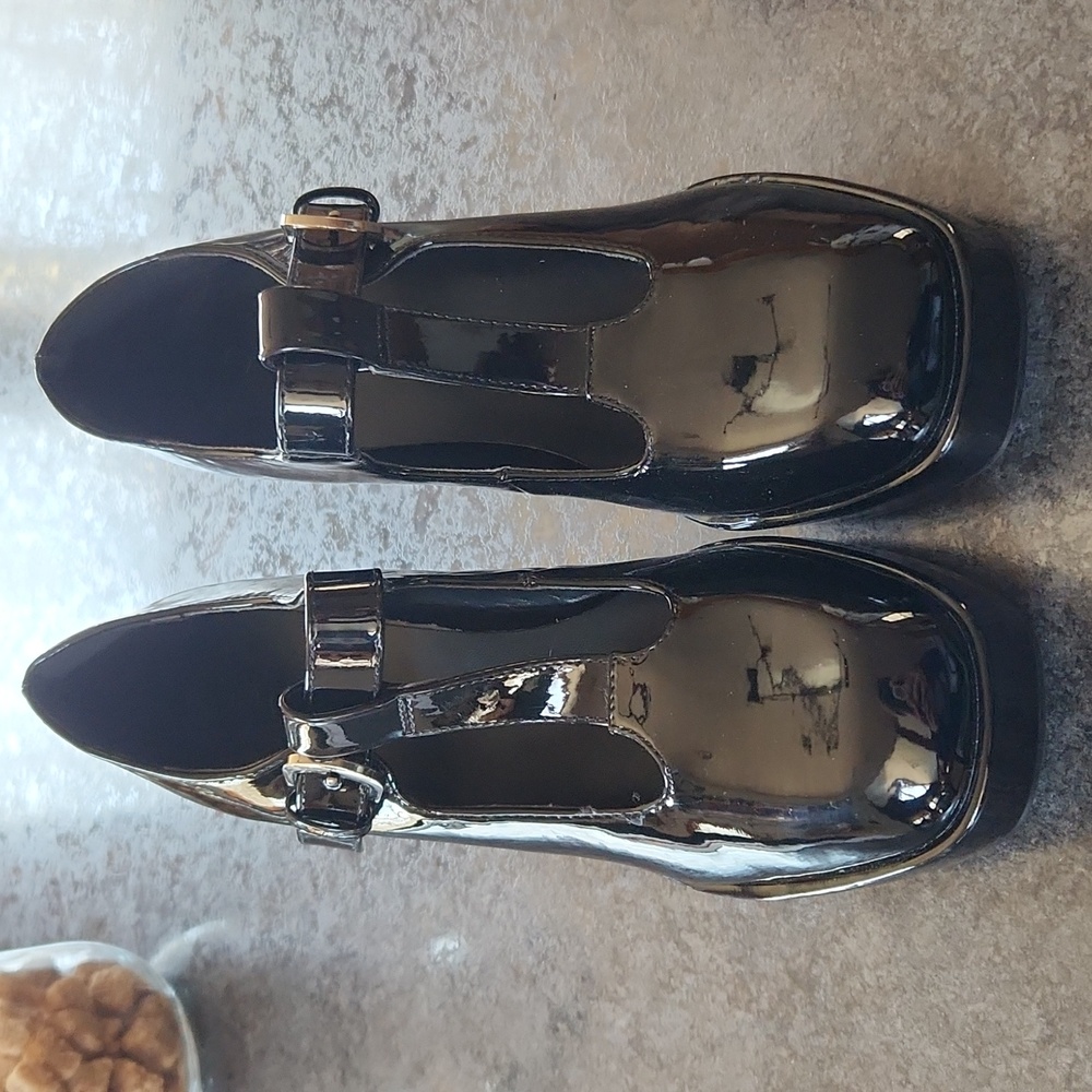 90s style platform mary janes